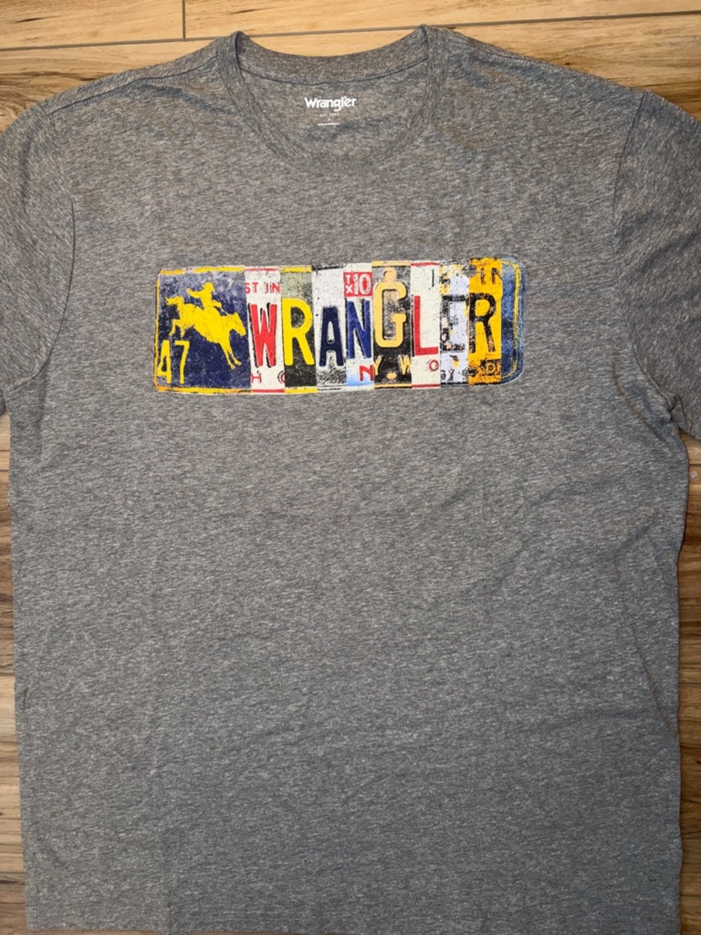 Wrangler License Plate Graphic Tee NWT Mens Large Western Logo Shirt Gray